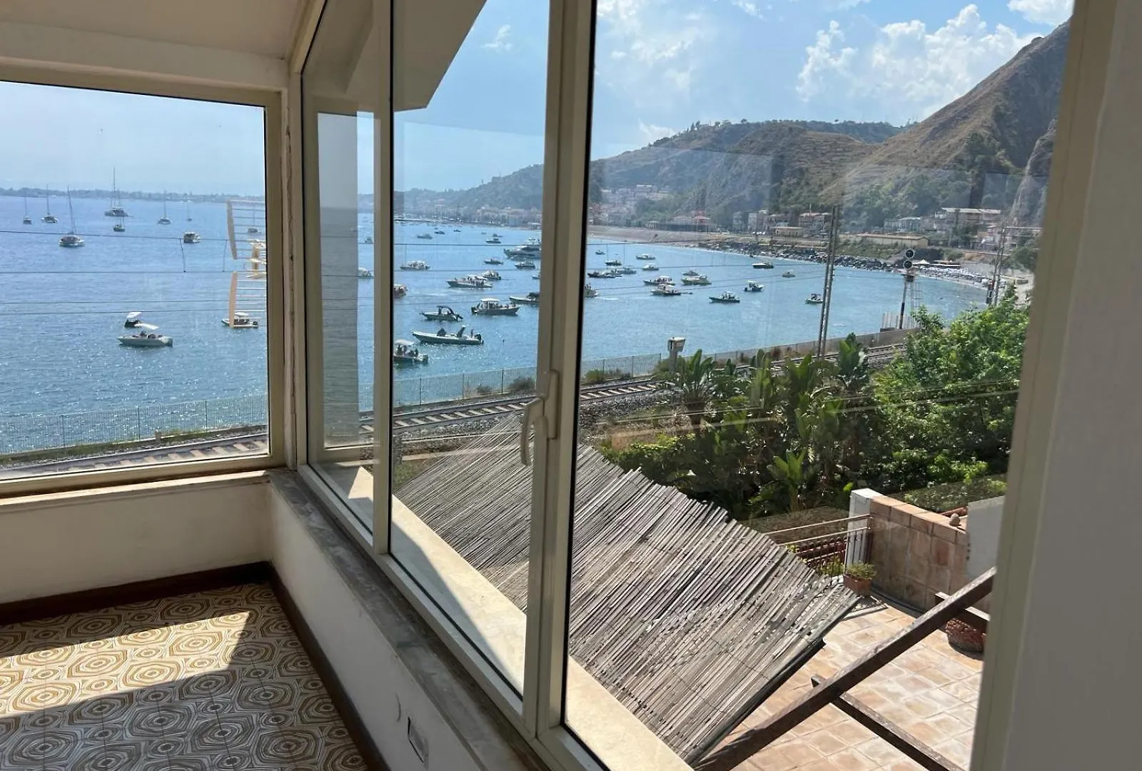 Taormina Pool Seaview Apartment